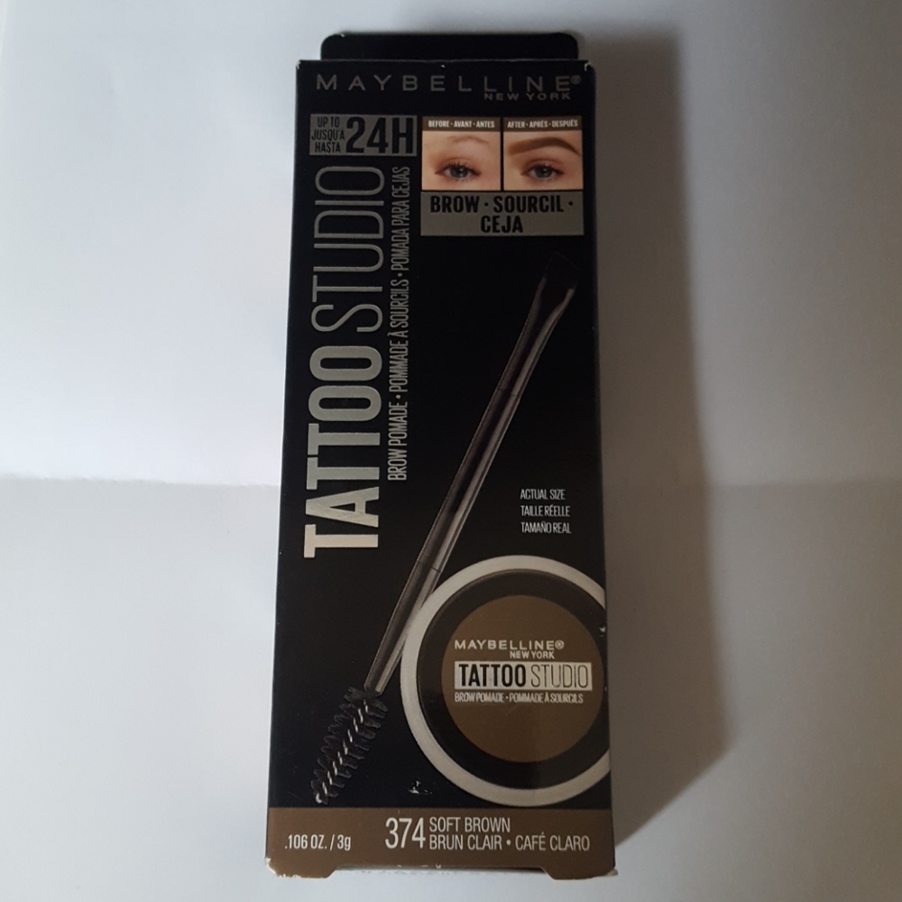 sculpted eyebrows